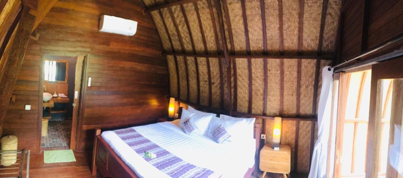 Pondok Sari Homestay Ungasan  Exterior photo