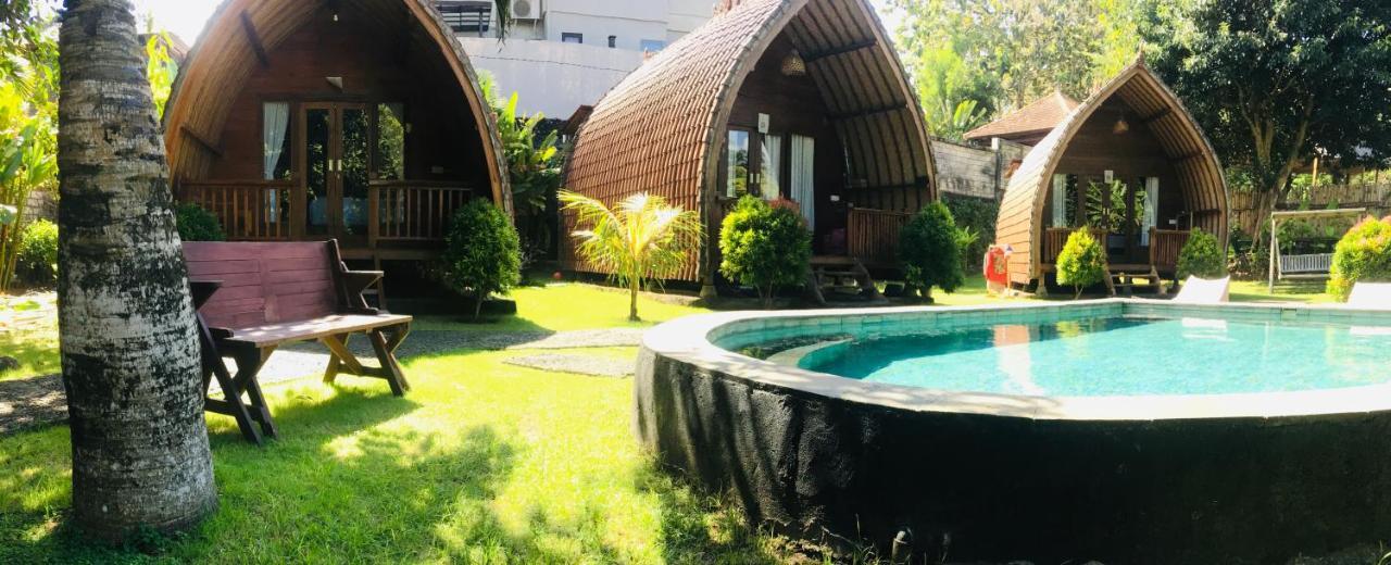 Pondok Sari Homestay Ungasan  Exterior photo