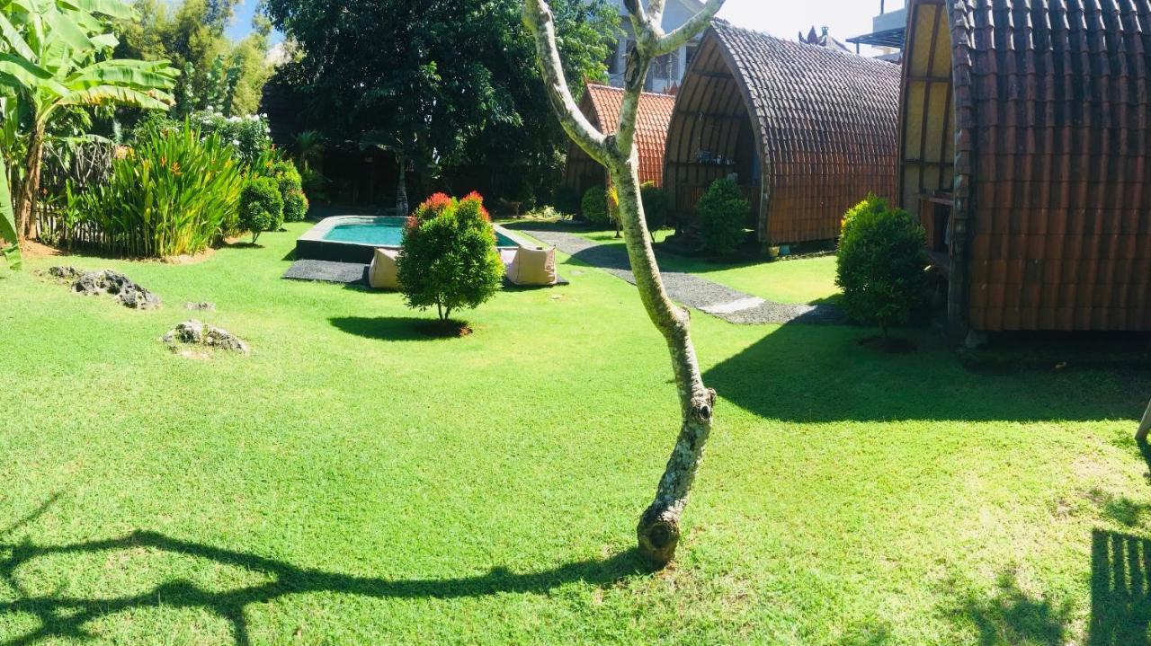 Pondok Sari Homestay Ungasan  Exterior photo